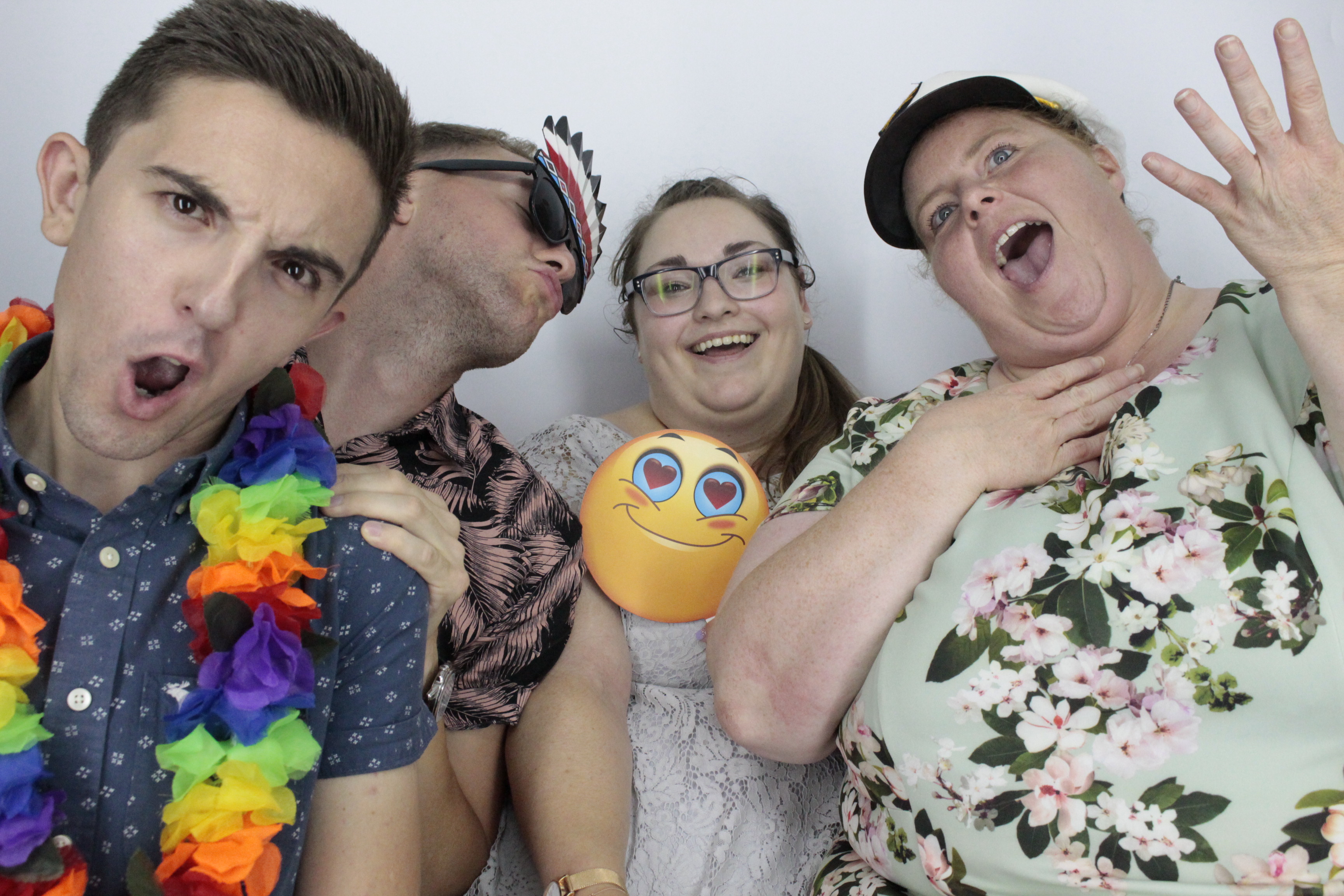 Ellesse's 21st Birthday | View more photos from the event at gallery.myphotoboothexperience.co.uk/u/MyPhotoBoothExperienceLtd/Ellesses-21st-Birthday